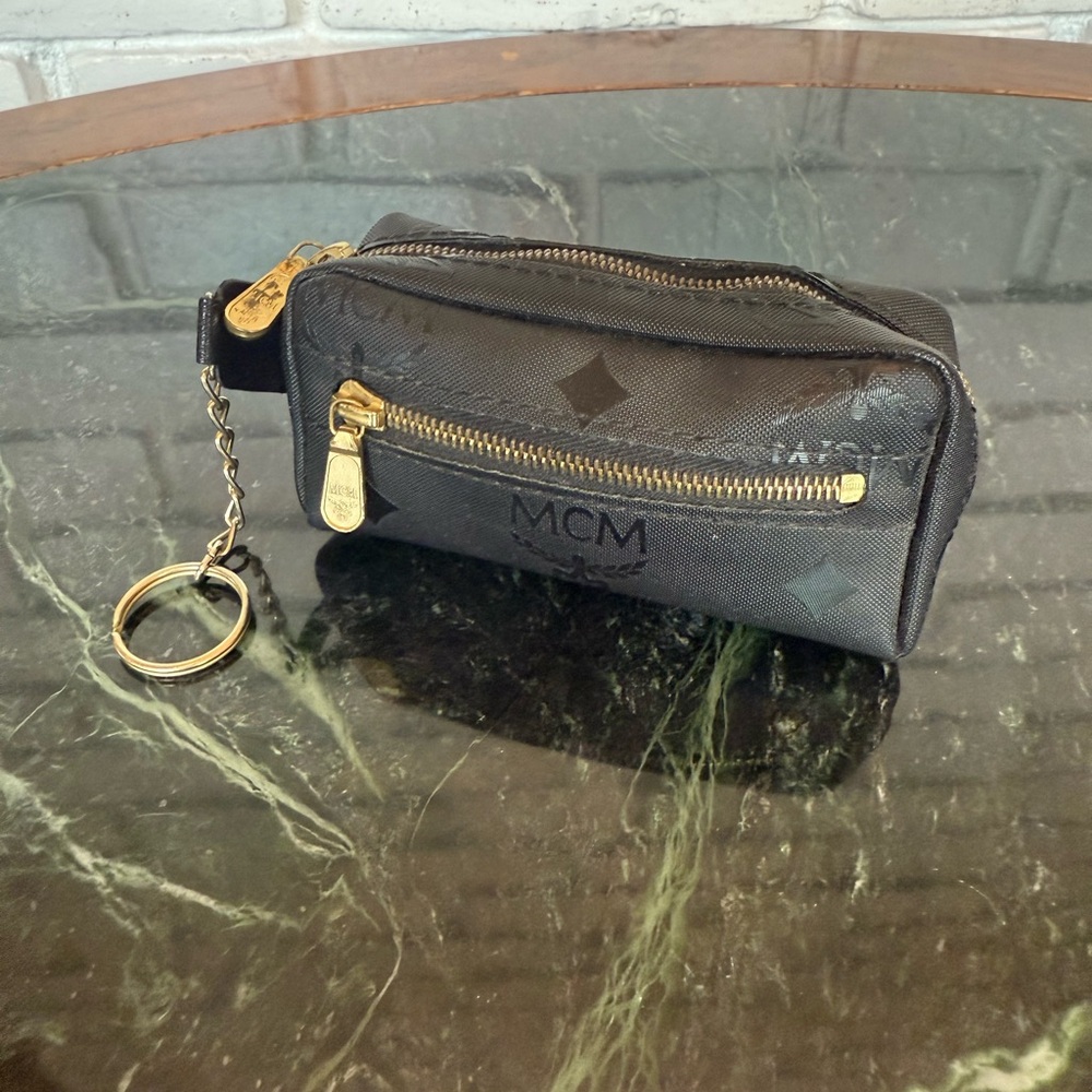 MCM Exclusive Edition Visetos Black and Gold Key & Coin purse - Picture 3 of 7